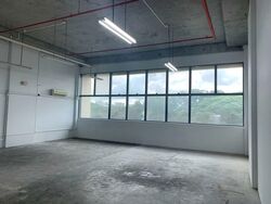 The Crescent @ Kallang (D13), Factory #573458421
